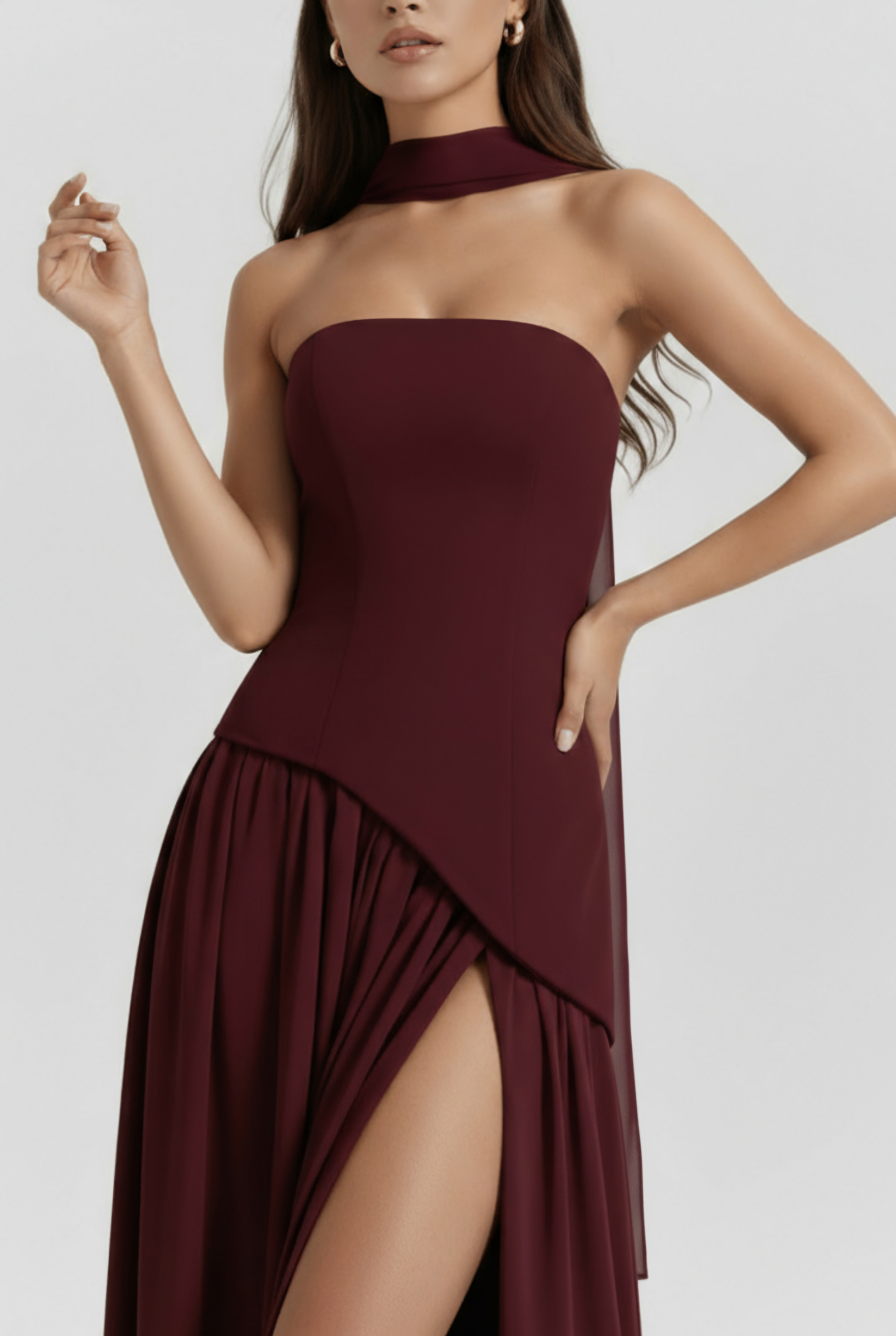 Abito maxi Serena lacca ciliegia Bella di Roma – silhouette a clessidra