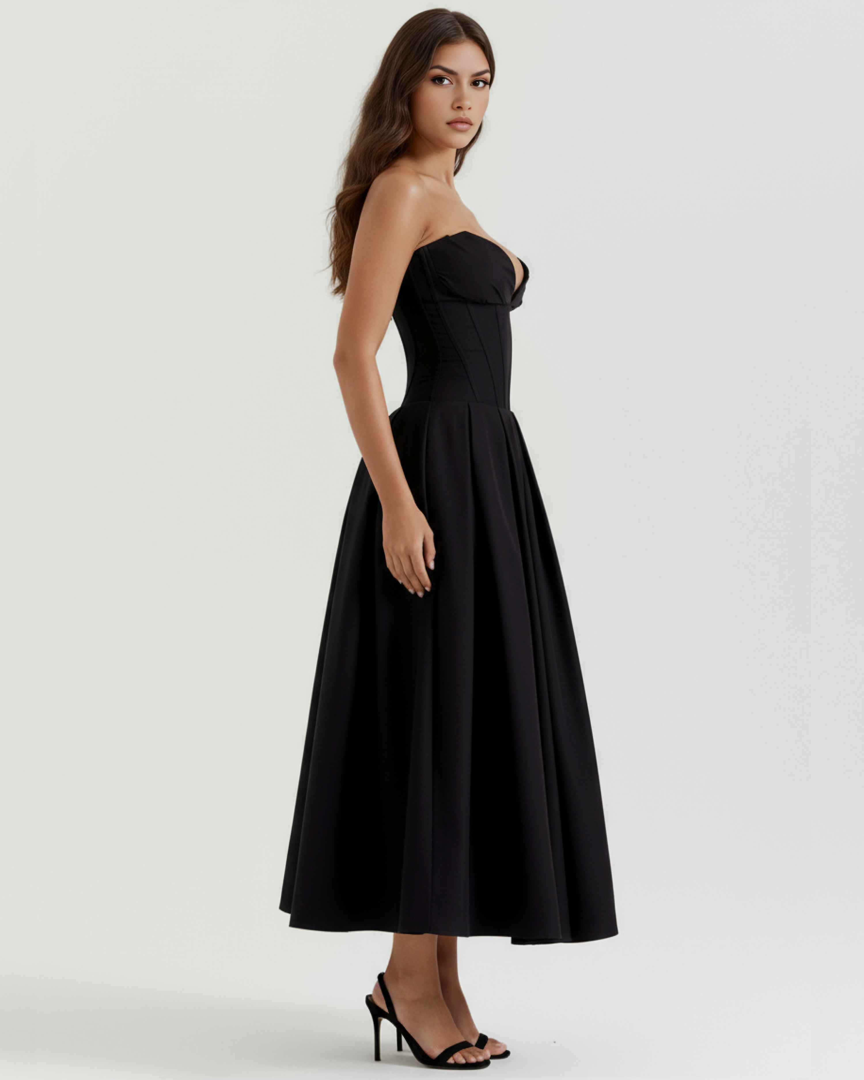 Abito Midi Amalfi Nero Bella di Roma – modella