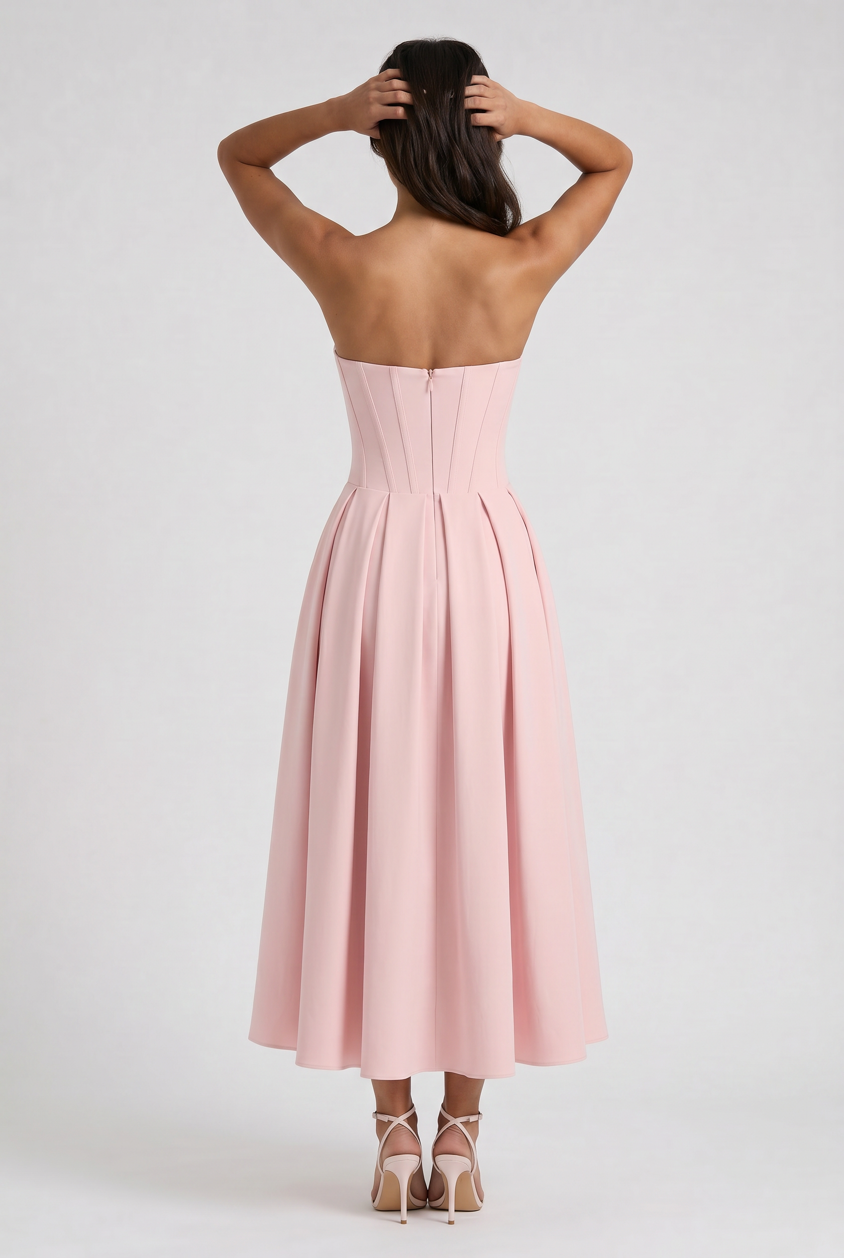 Abito Midi Amalfi Rosa Bella di Roma – modella