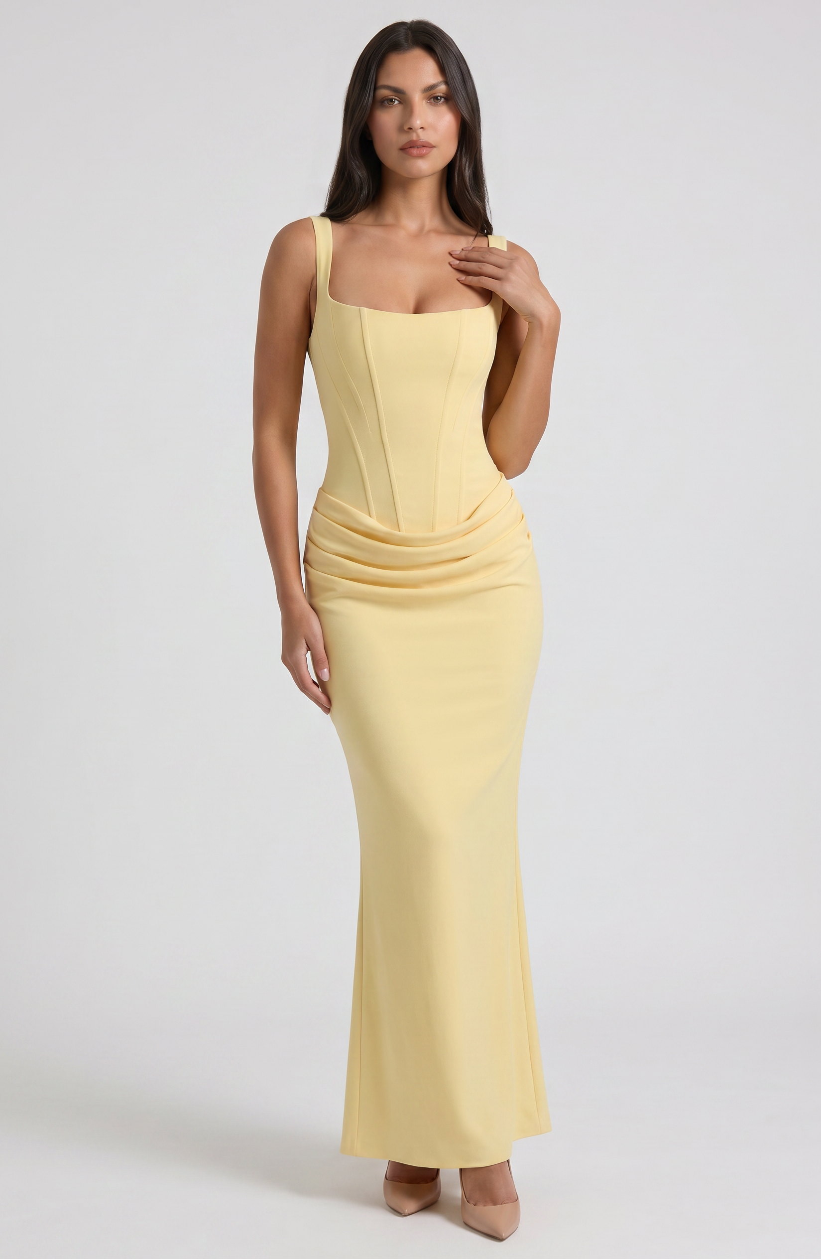 Abito maxi Éléonora satin giallo burro Bella di Roma – vista frontale