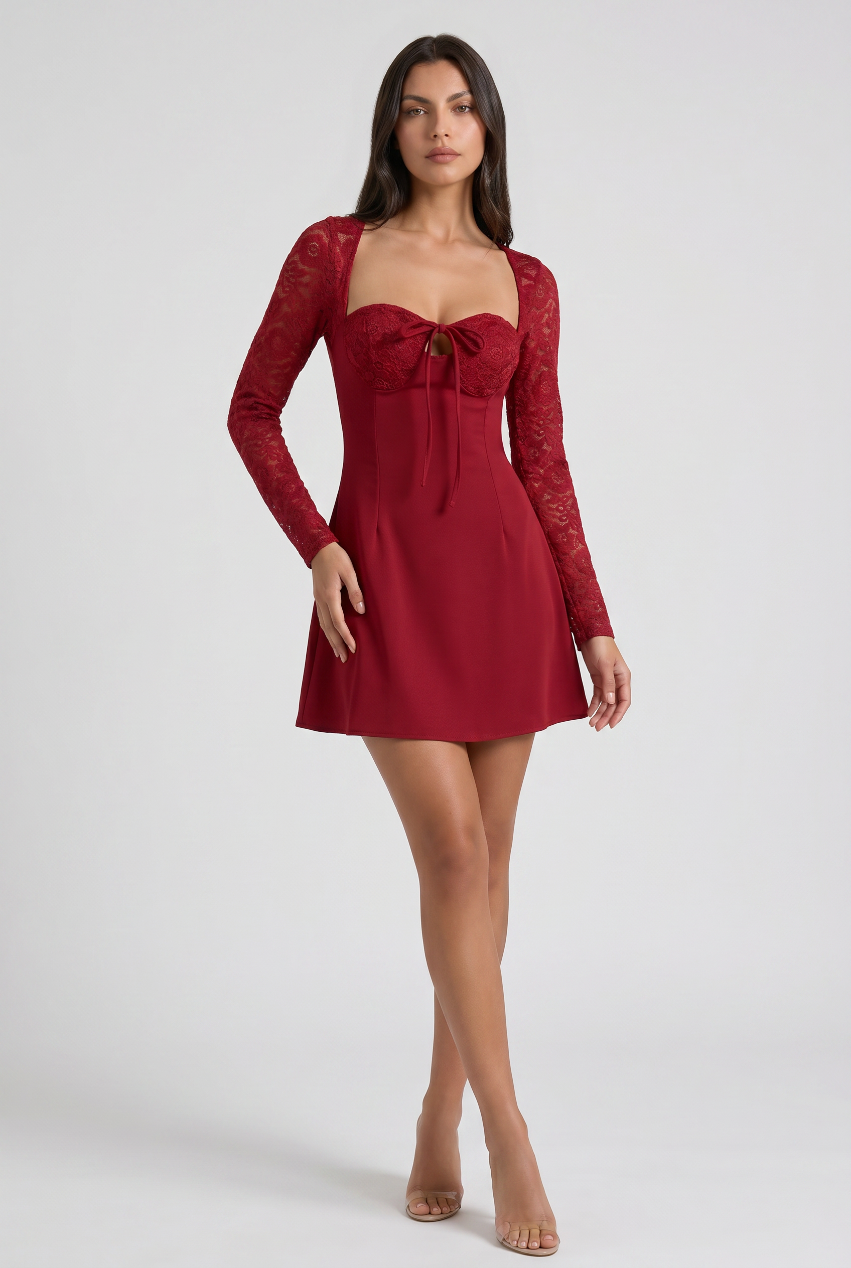 Abito mini Alix pizzo maniche lunghe Bella di Roma – look serata glamour