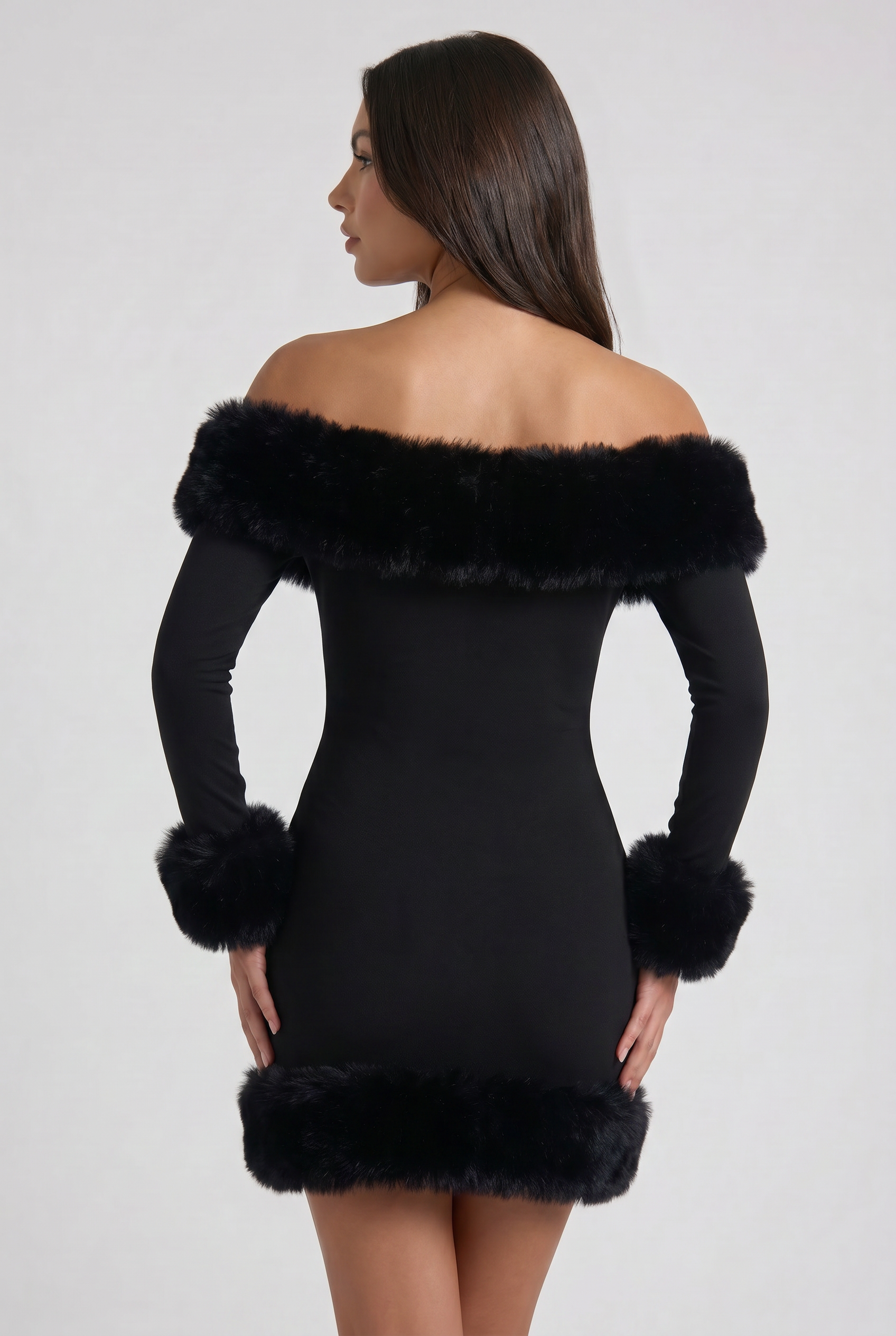 Abito Mini Bella Nero Pelliccia Bella di Roma – retro