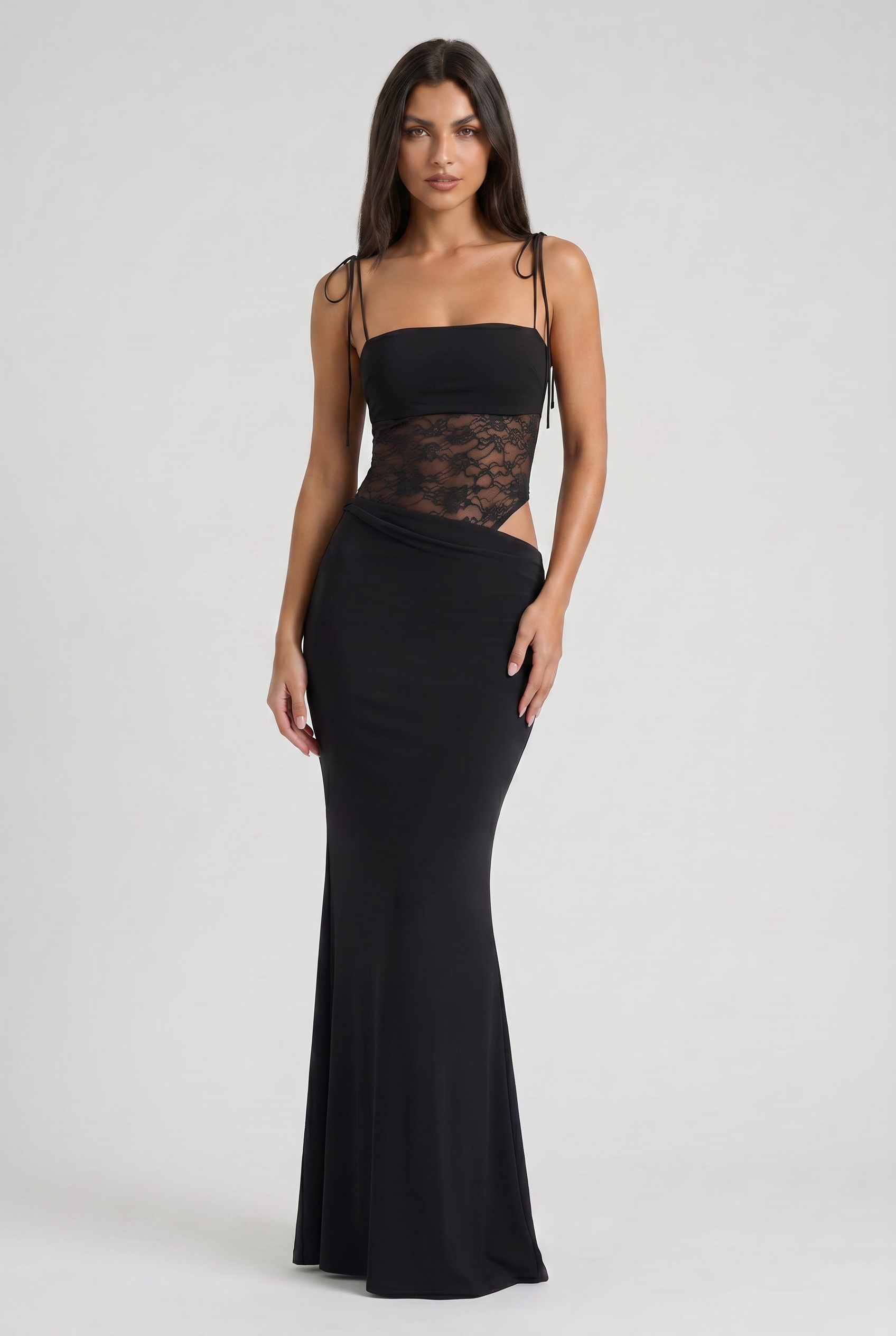 Abito maxi Valeria nero pizzo Bella di Roma – look matrimonio gala