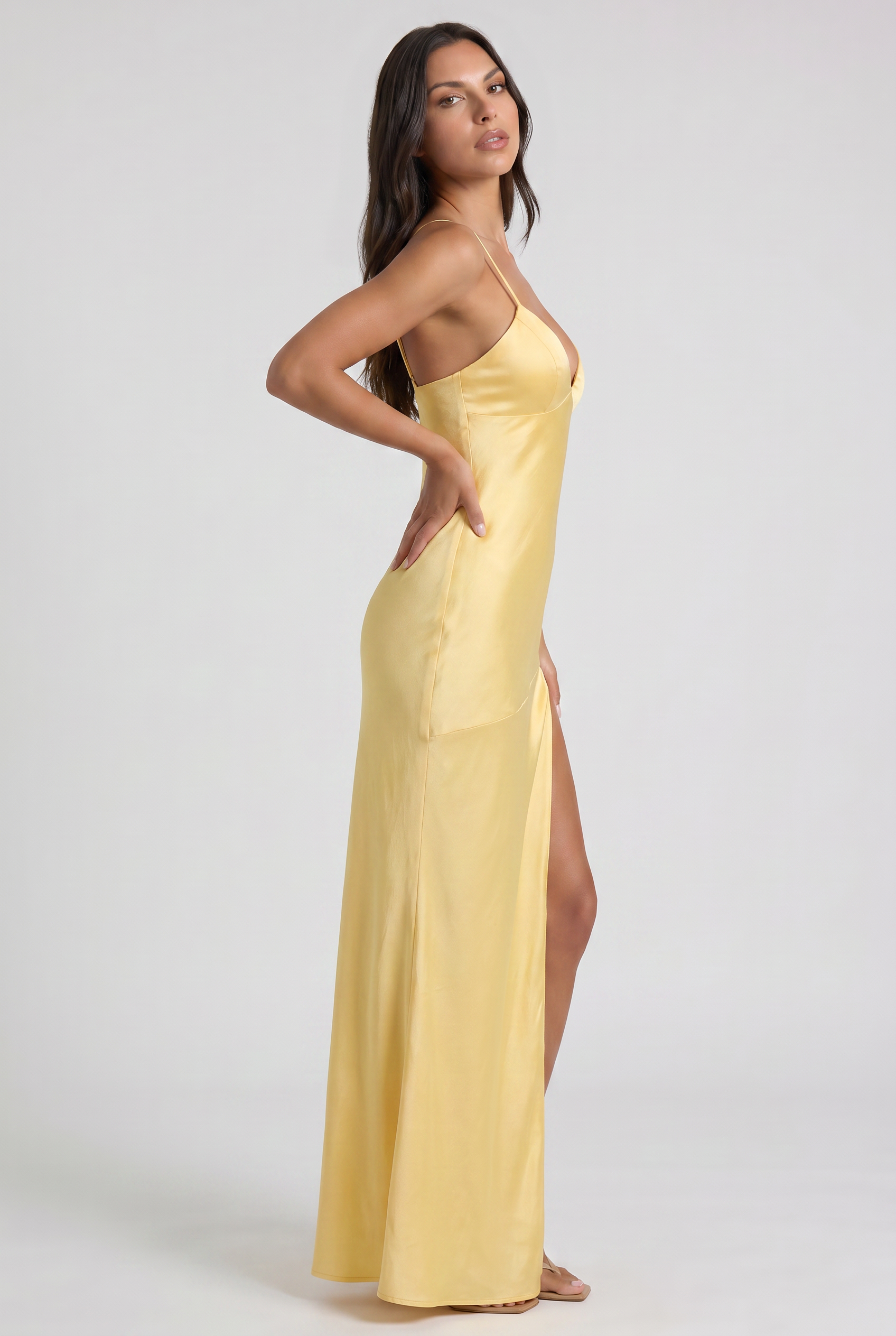 Abito Maxi Isobel Bella di Roma – modella