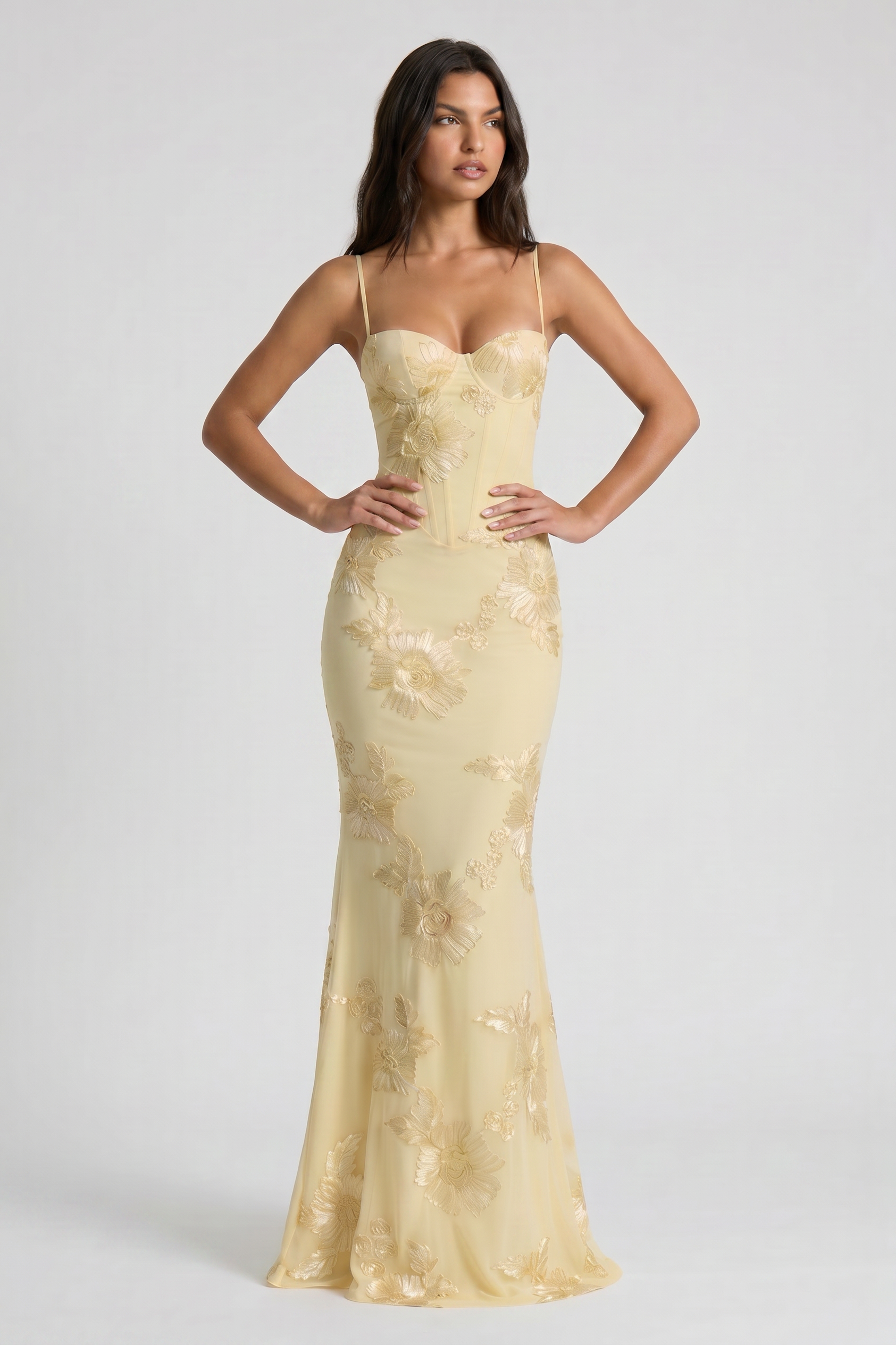 Abito maxi Mirelle floreale bordeaux Bella di Roma – tono bordeaux profondo