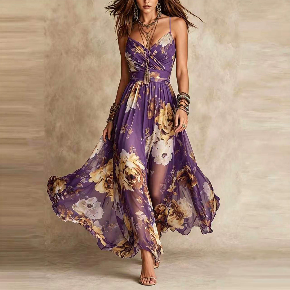Vestito lungo floreale Ginevra in viola con spalline sottili, scollo a V e gonna in chiffon