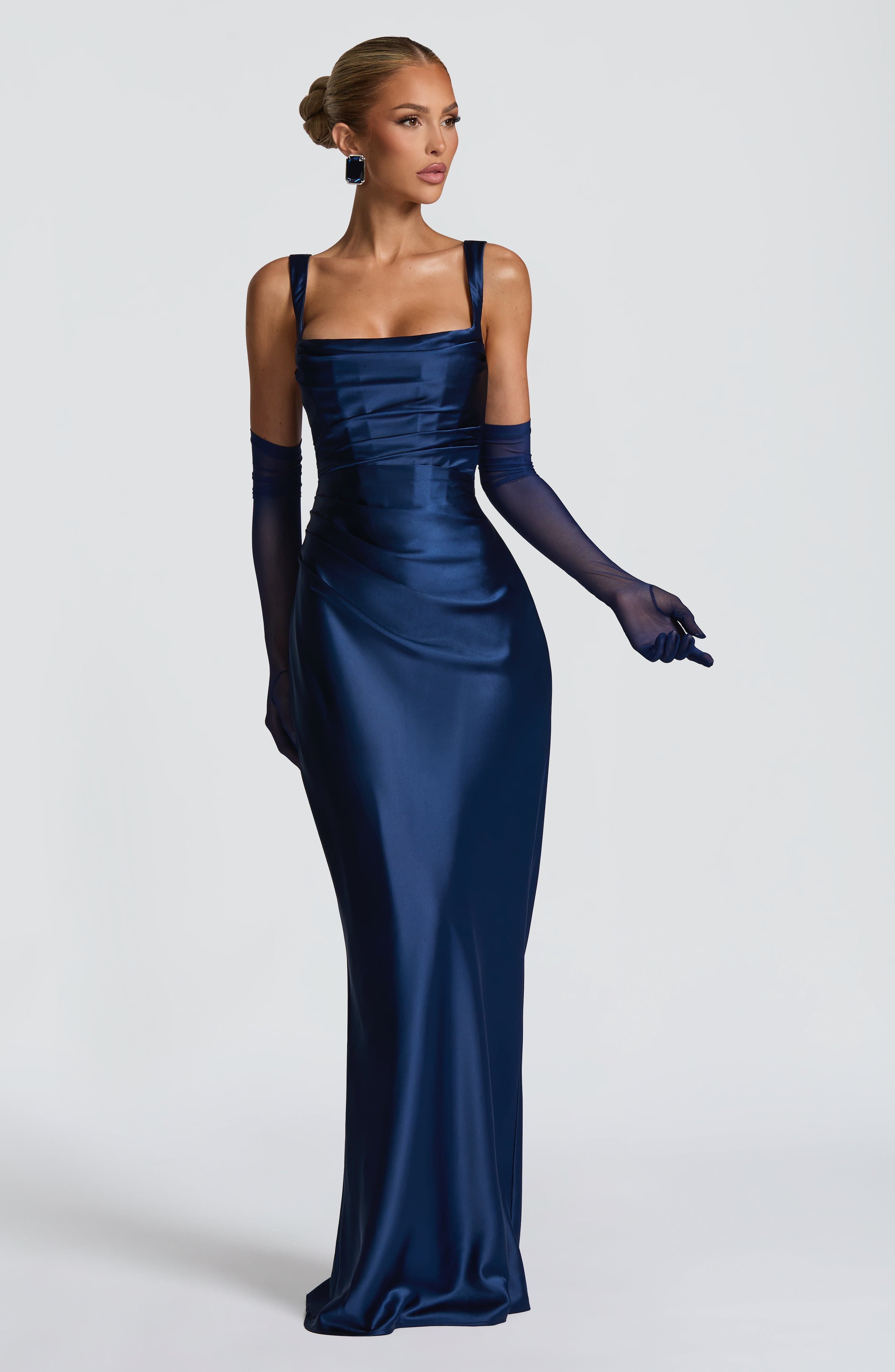 Abito maxi Yolanthe satin blu marino Bella di Roma – vista laterale