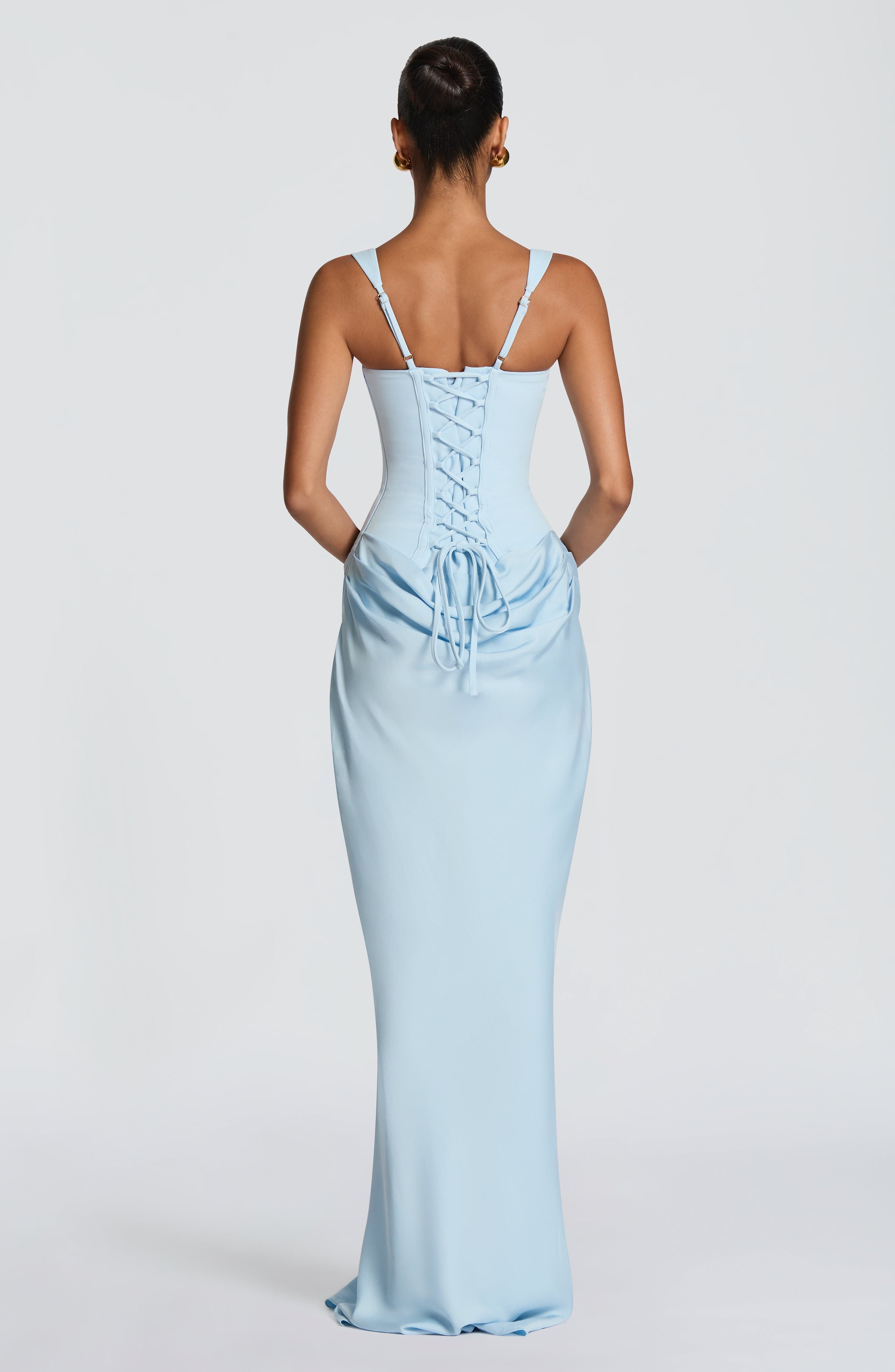 Vestito maxi bodycon Indy azzurro chiaro Bella di Roma – silhouette elegante