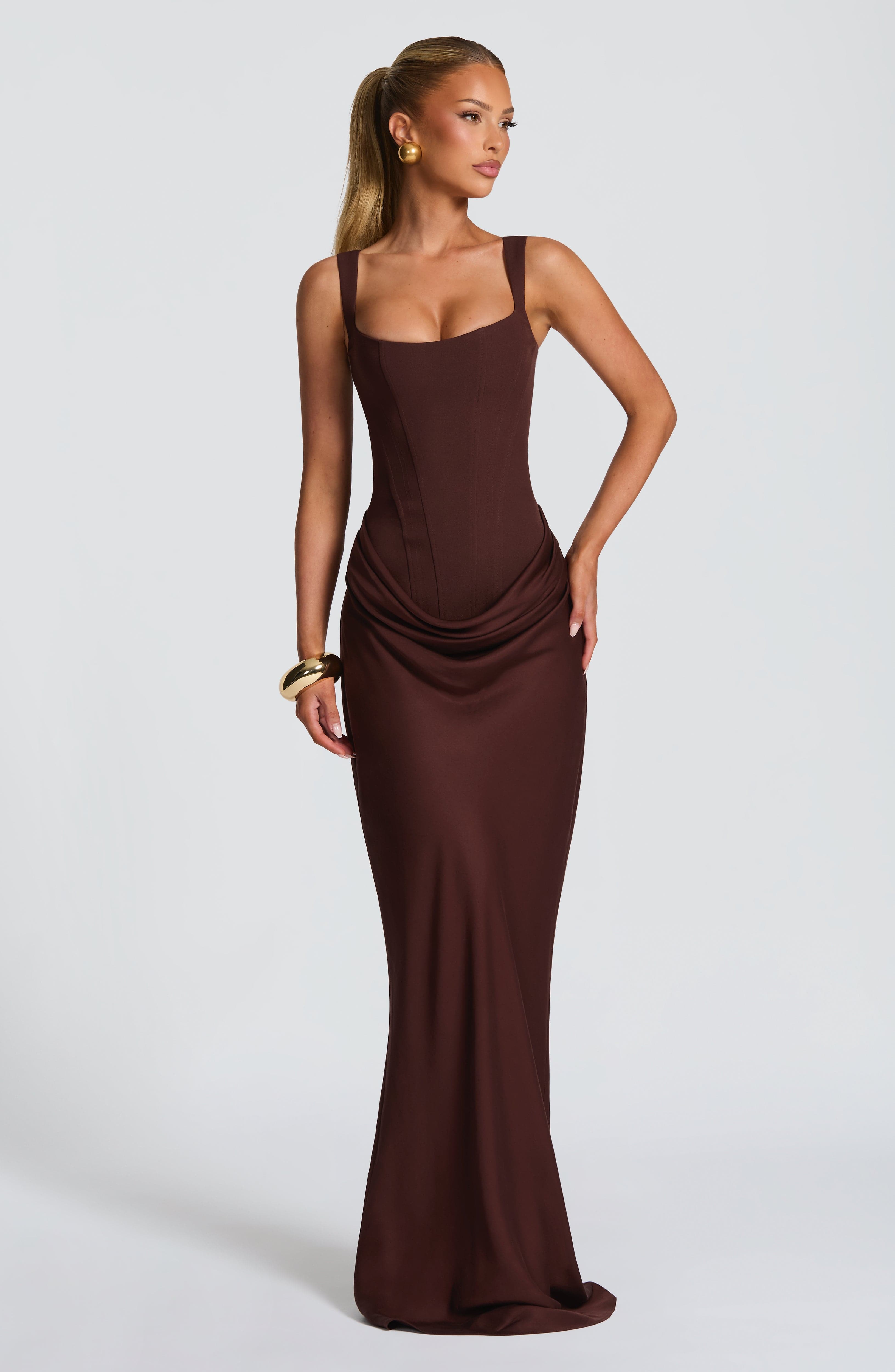 Vestito maxi bodycon Indy marrone Bella di Roma – lunghezza maxi