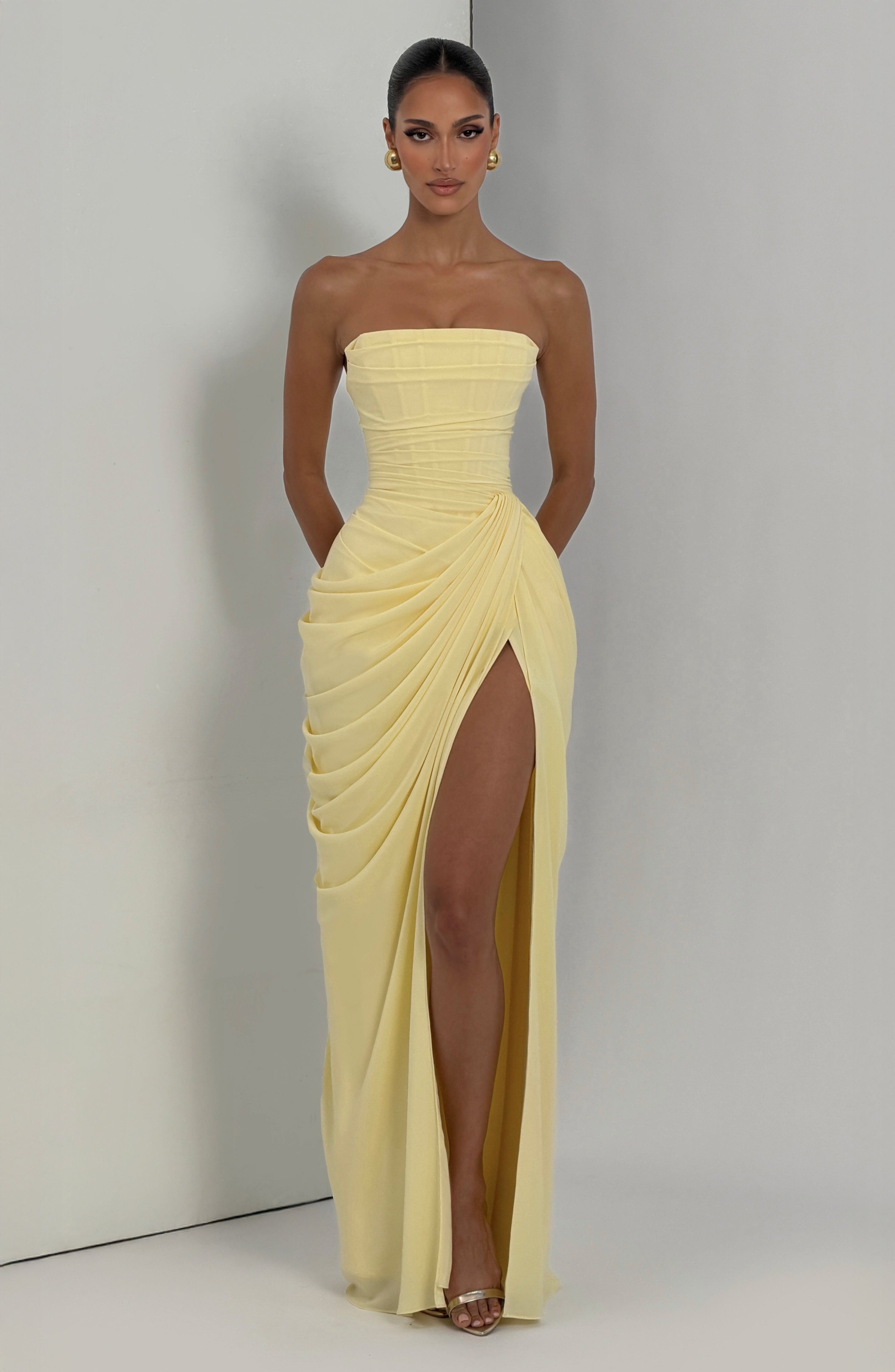 Abito maxi Lois corsetto limone Bella di Roma – vista laterale