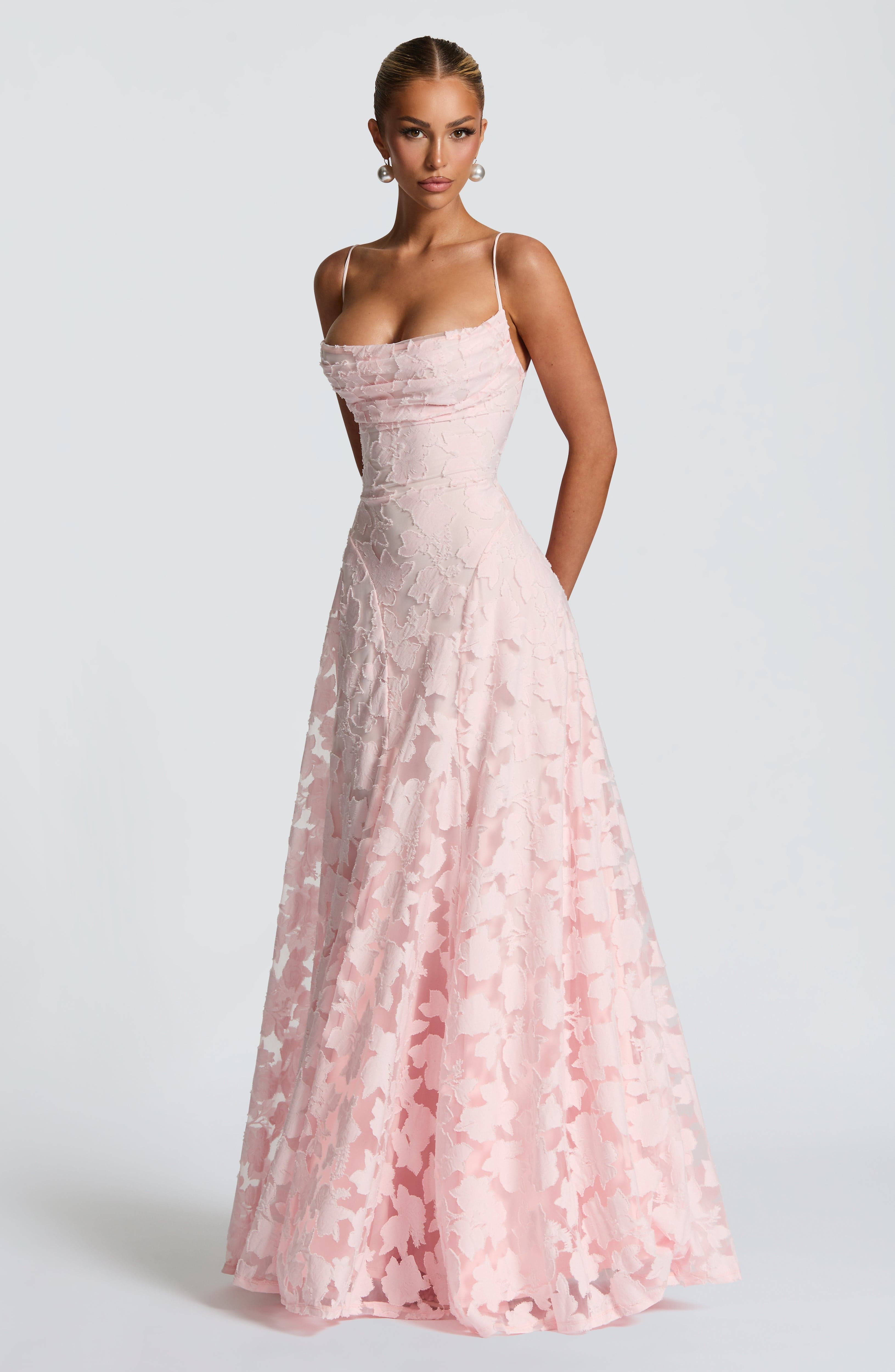 Abito maxi Elise Gingham rosa Bella di Roma – gonna a godet
