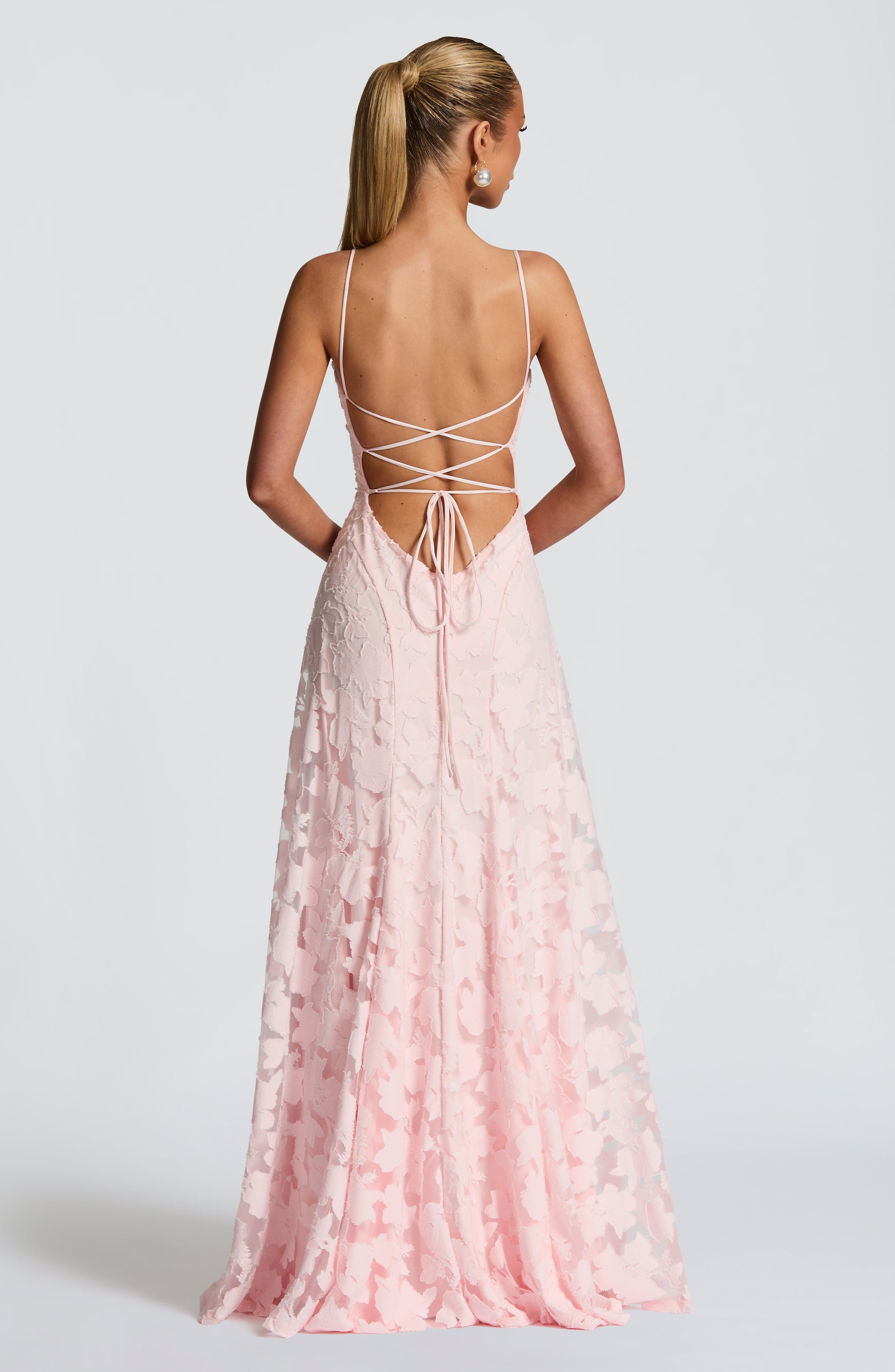 Abito maxi Elise Gingham rosa Bella di Roma – schiena a lacci