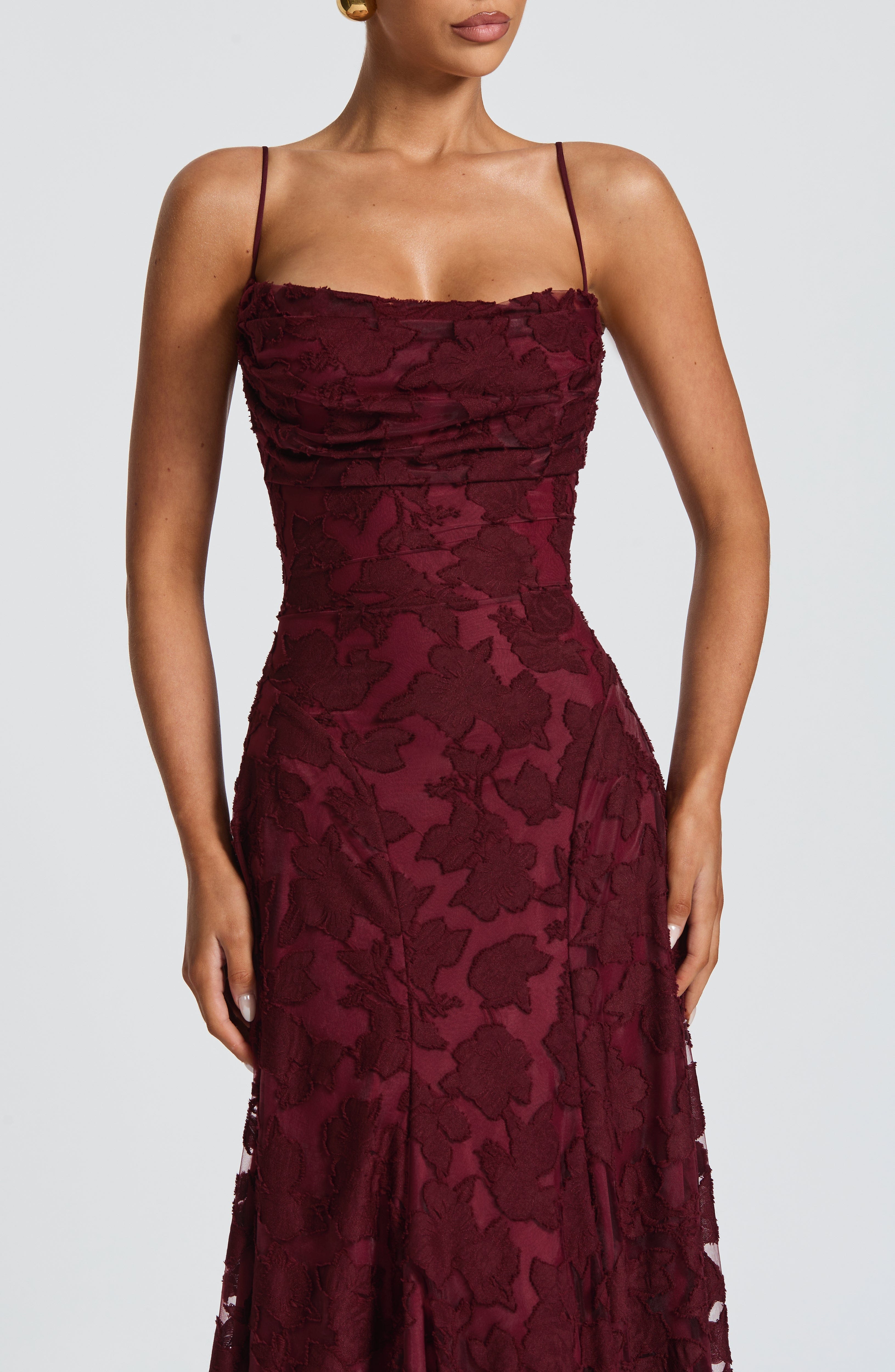 Abito maxi Elise Gingham rosso ciliegia Bella di Roma – vista laterale