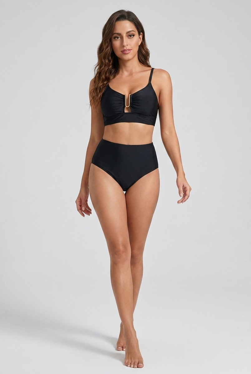 Bikini vita alta Nero – vista frontale obliqua | Bella di Roma