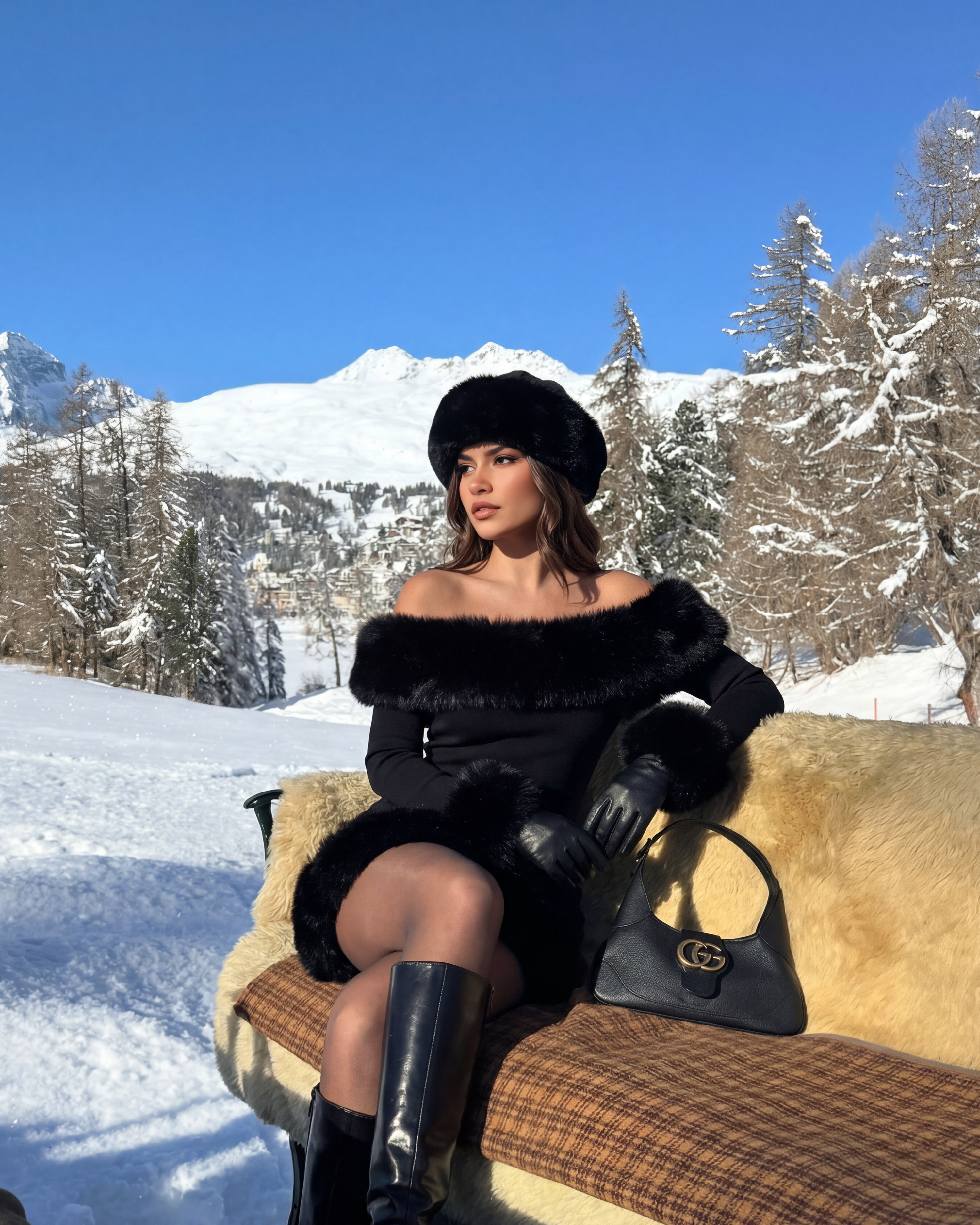 Abito mini Bella off-shoulder pelliccia nero Bella di Roma – lunghezza 68 cm