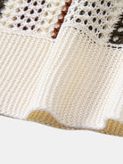 Polo da uomo all'uncinetto a righe con scollo a V