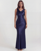 Abito maxi Zaffiro blu scuro satin Bella di Roma – scollo a cappuccio