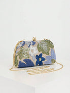 Pochette con fiori blu e verdi, vista frontale