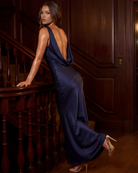 Abito maxi Zaffiro blu scuro satin Bella di Roma – vista laterale