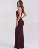 Abito maxi Valeria pizzo bordeaux Bella di Roma – vista laterale