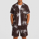 Completo estivo uomo con stampa tropicale – set coordinato | Bella di Roma