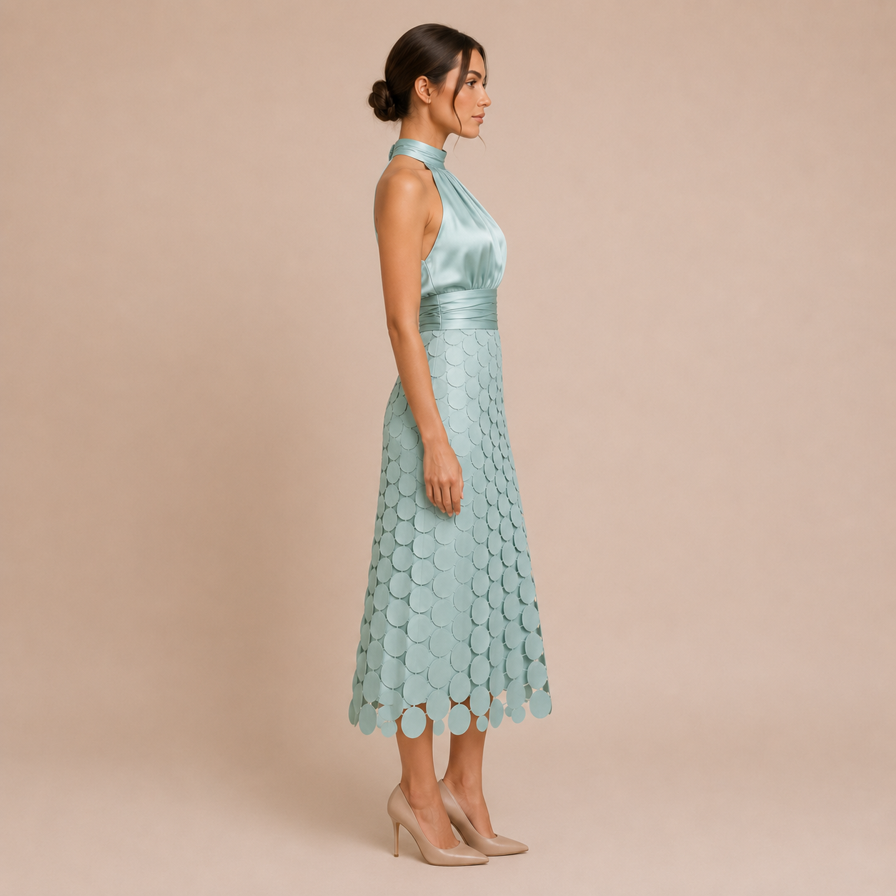 Celia – Vestito midi con top satinato e scollo halter – Menta – Dettaglio | Bella di Roma