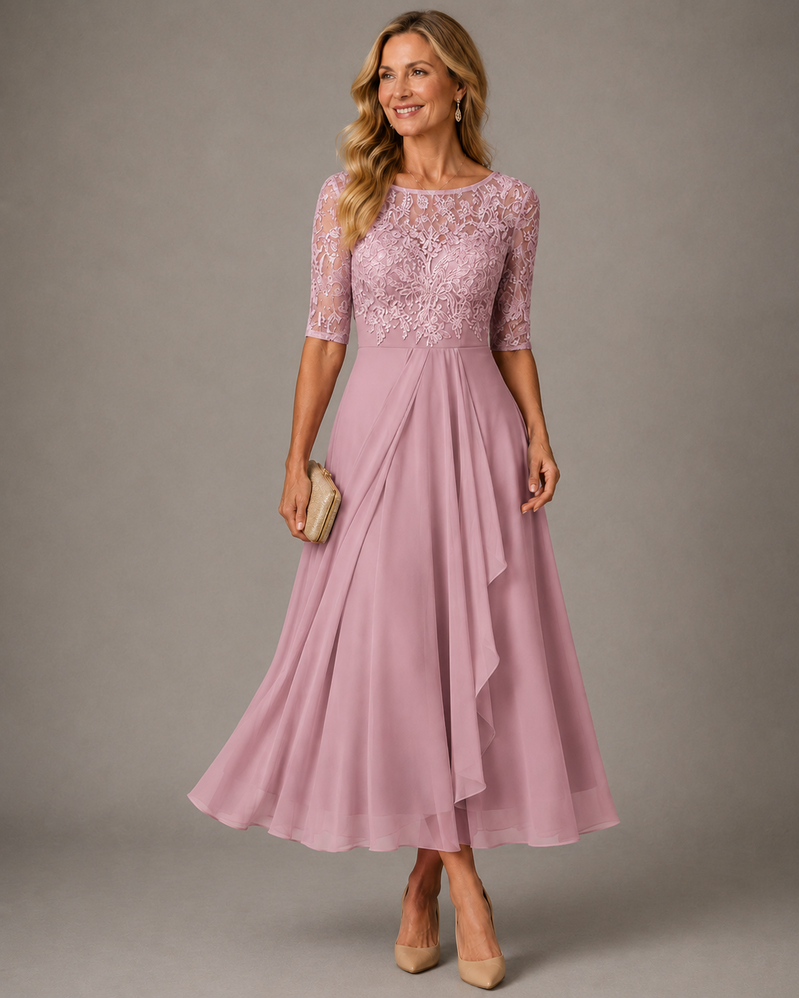 Abito midi rosa in pizzo e chiffon con maniche a tre quarti