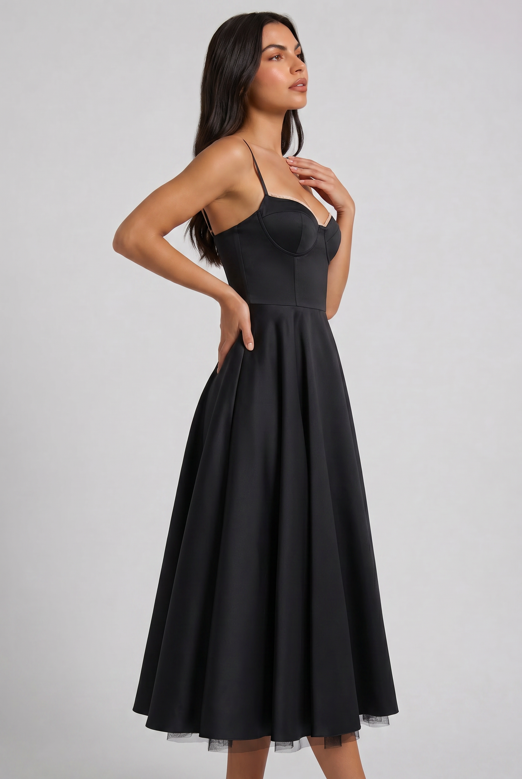 Abito Midi Selene Nero Satin Bella di Roma – retro