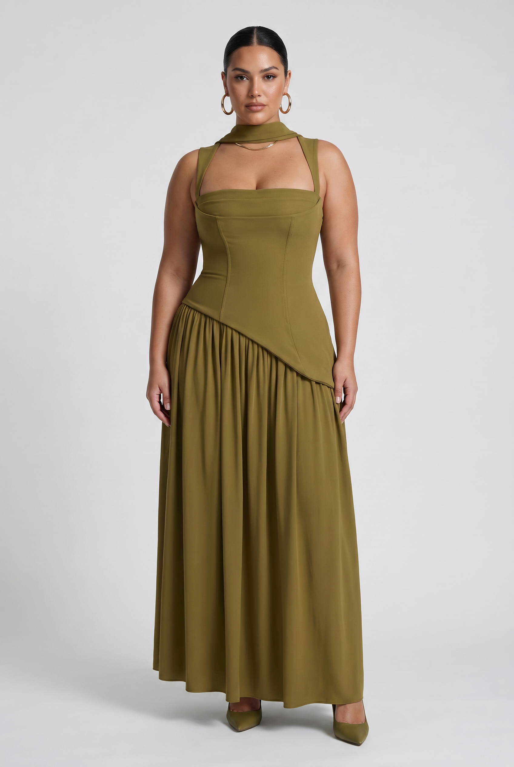 Abito maxi Tullulah verde oliva Bella di Roma – look matrimonio ospite taglie XS-L