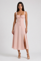 Abito Midi Aurora Rosa Bella di Roma – modella