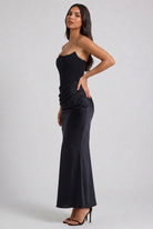 Abito maxi Tessa satin corsetto nero Bella di Roma – silhouette maxi