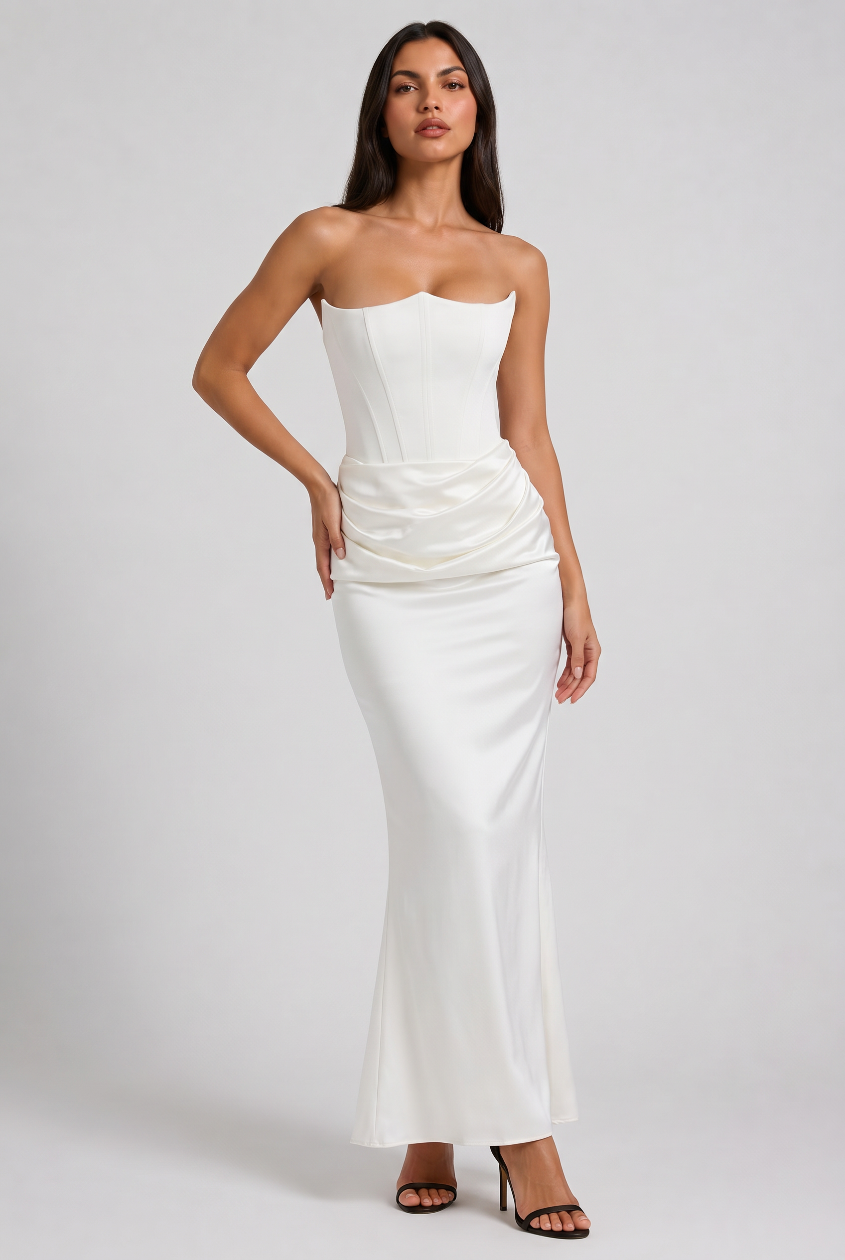 Abito maxi Tessa satin corsetto bianco Bella di Roma – vista frontale
