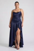 Abito maxi Samira satin bordeaux Bella di Roma – tessuto elasticizzato