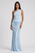 Abito maxi Abbey monospalla azzurro chiaro Bella di Roma – gonna satin