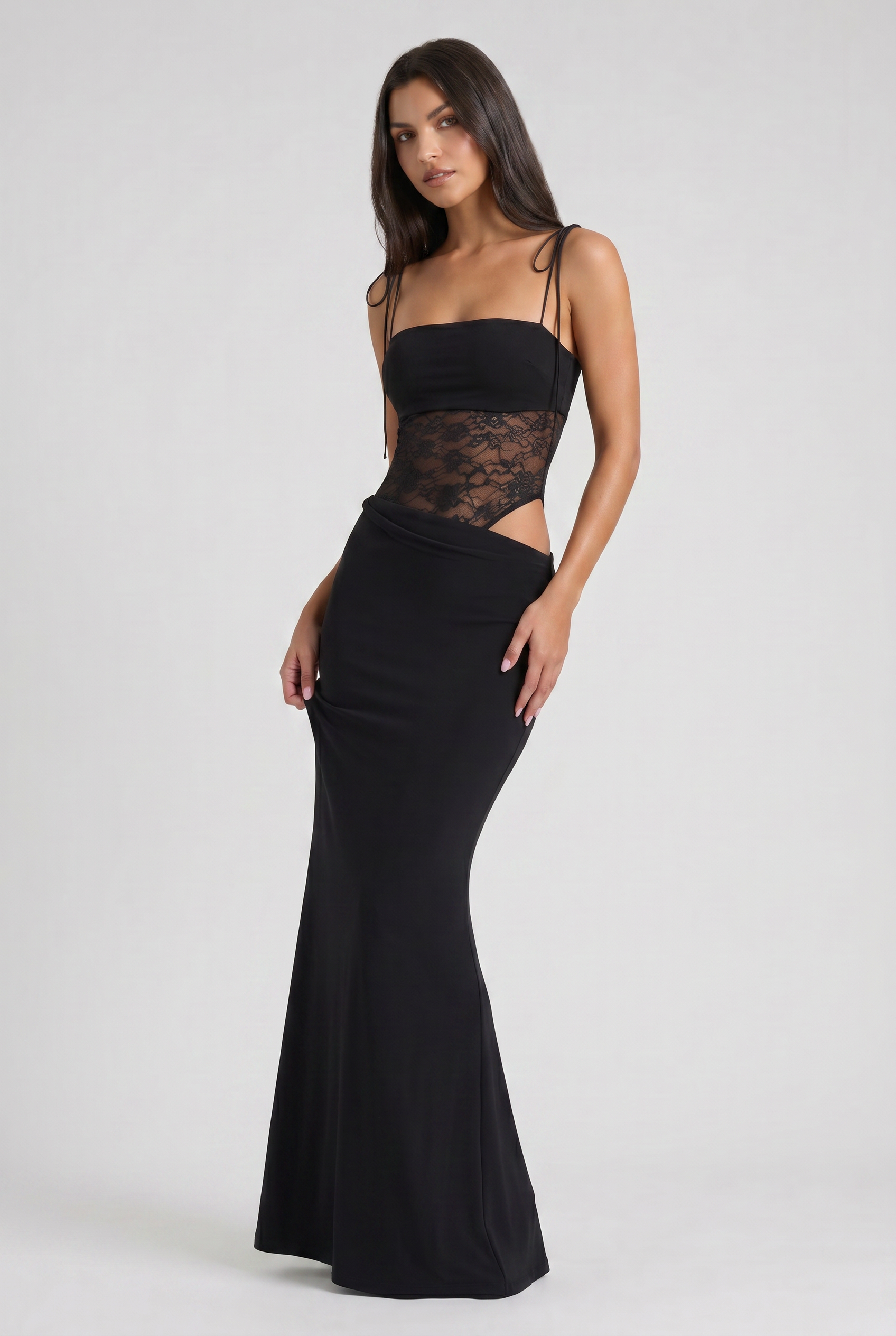 Abito maxi Valeria nero pizzo Bella di Roma – vista frontale LBD