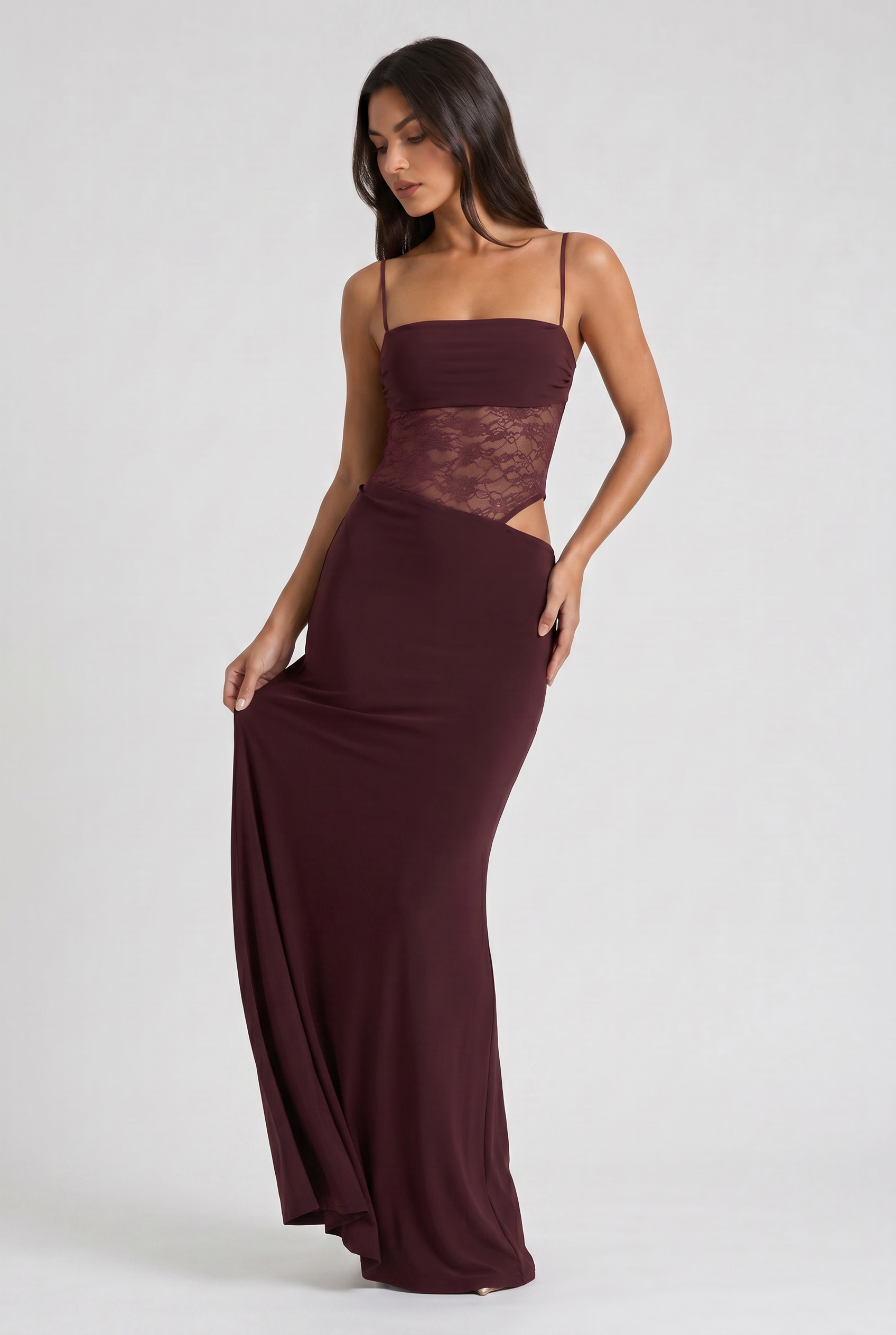 Abito maxi Valeria borgogna pizzo Bella di Roma – vista frontale