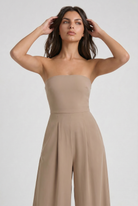 Combinazione senza spalline Nina beige Bella di Roma – look versatile