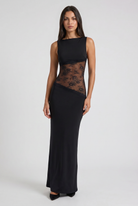 Abito maxi Noelia pizzo nero Bella di Roma – silhouette lussuosa