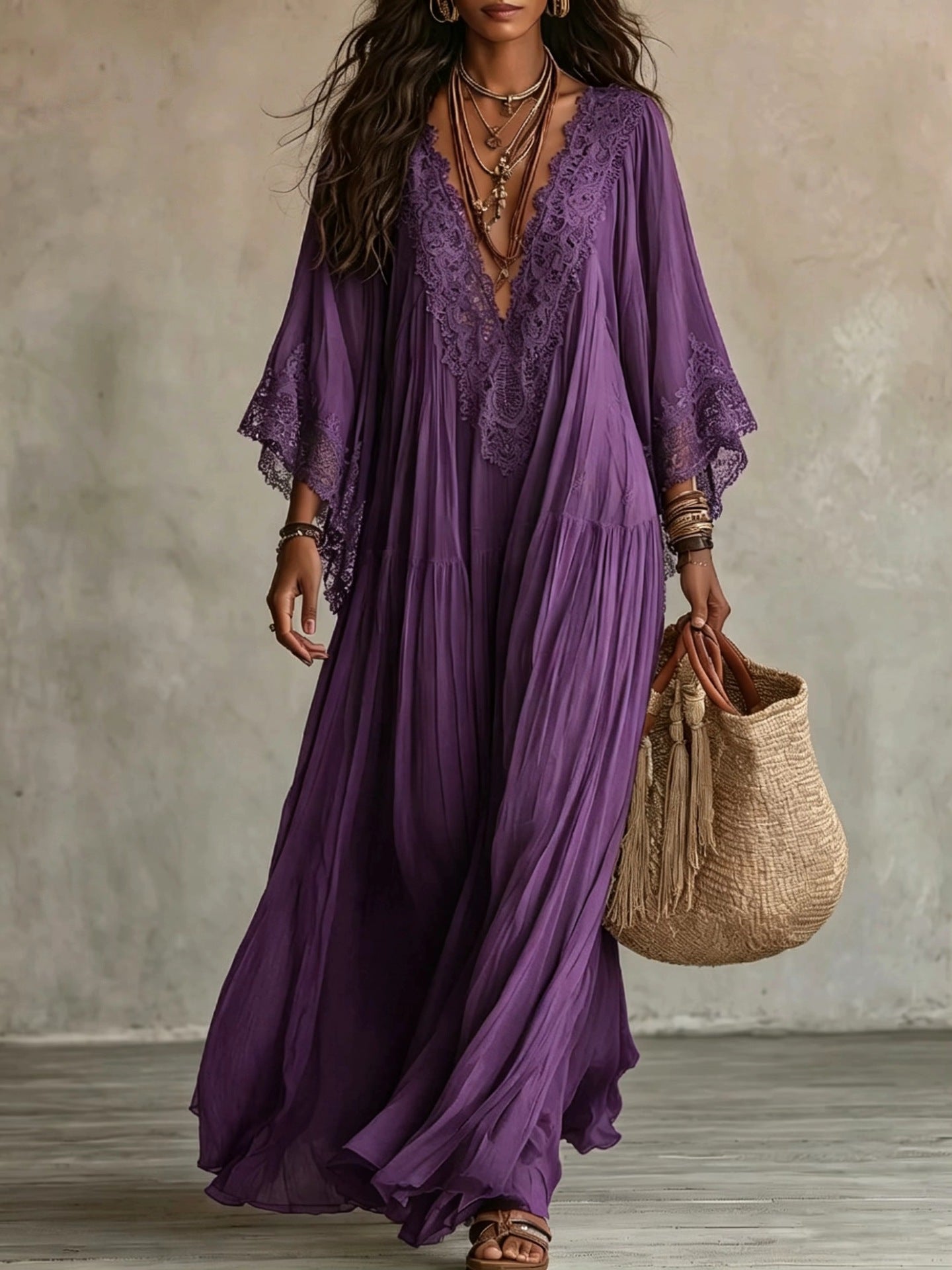 Abito maxi boho con maniche larghe e ricami - colore viola | Bella di Roma