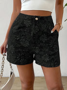 Short floreale in jacquard con bottone - colore nero | Bella di Roma