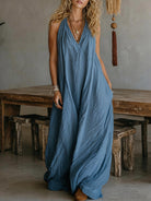 Abito lungo con spalline sottili e scollo a V, colore blu