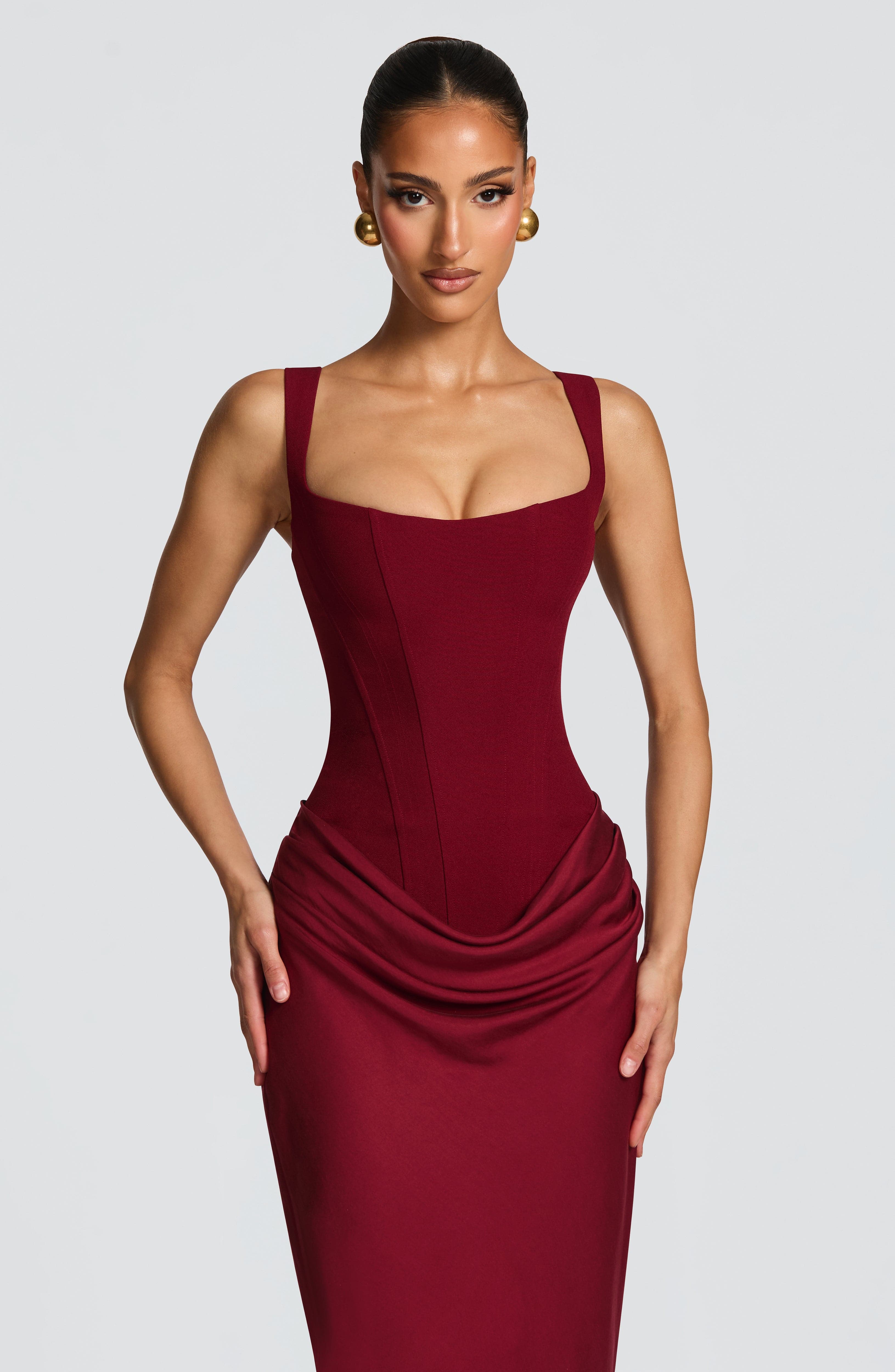 Vestito maxi bodycon Indy rosso bordeaux Bella di Roma – look gala