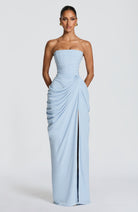 Abito maxi Lois corsetto blu chiaro Bella di Roma – drappeggio