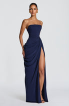 Abito maxi Lois corsetto blu marino Bella di Roma – drappeggio asimmetrico