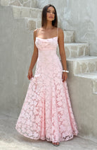 Abito maxi Elise Gingham rosa Bella di Roma – movimento gonna