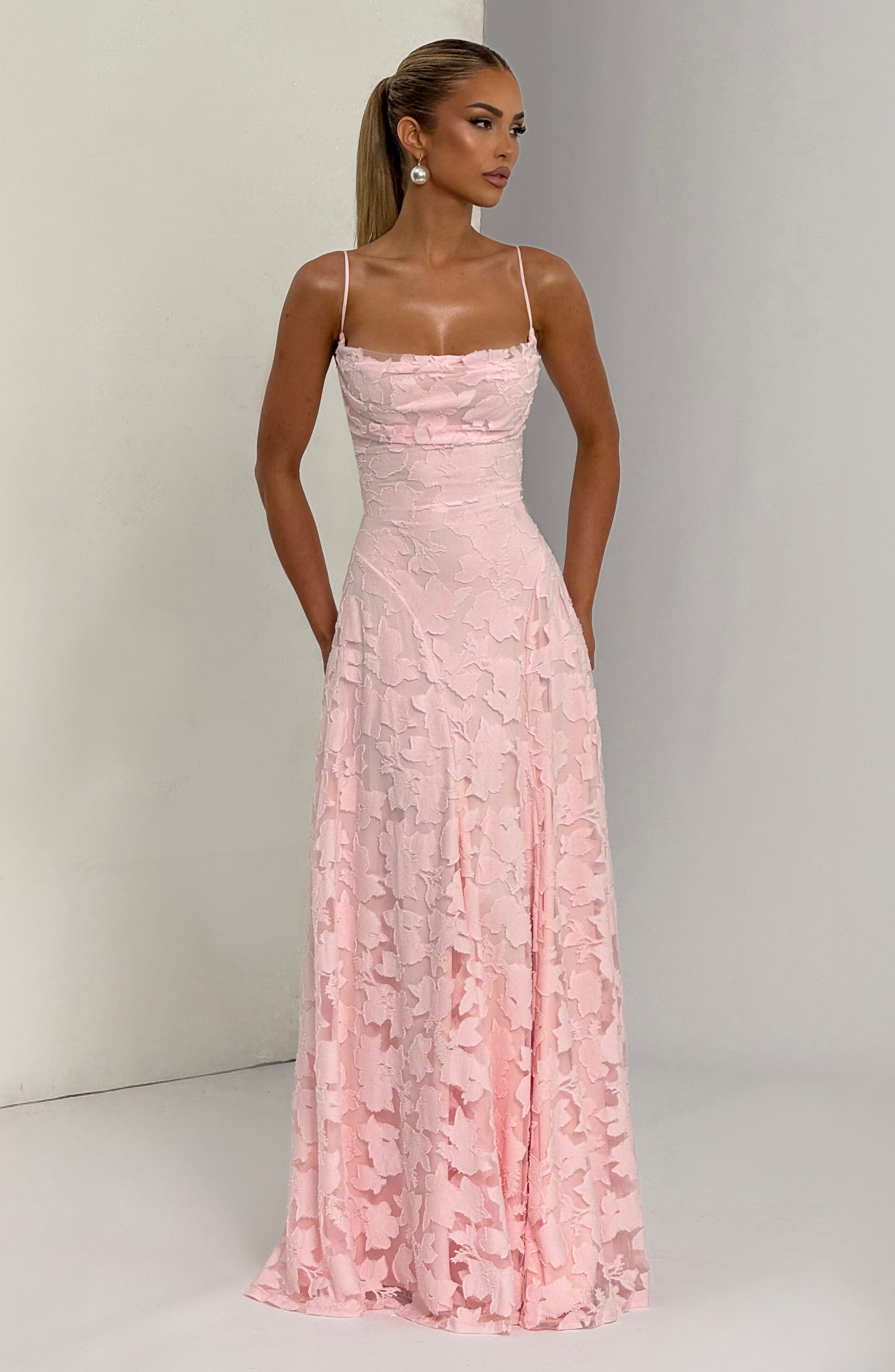 Abito maxi Elise Gingham rosa Bella di Roma – corpetto strutturato