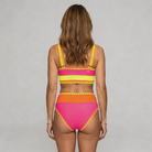 Costume da bagno tre pezzi rosso – vista posteriore | Bella di Roma