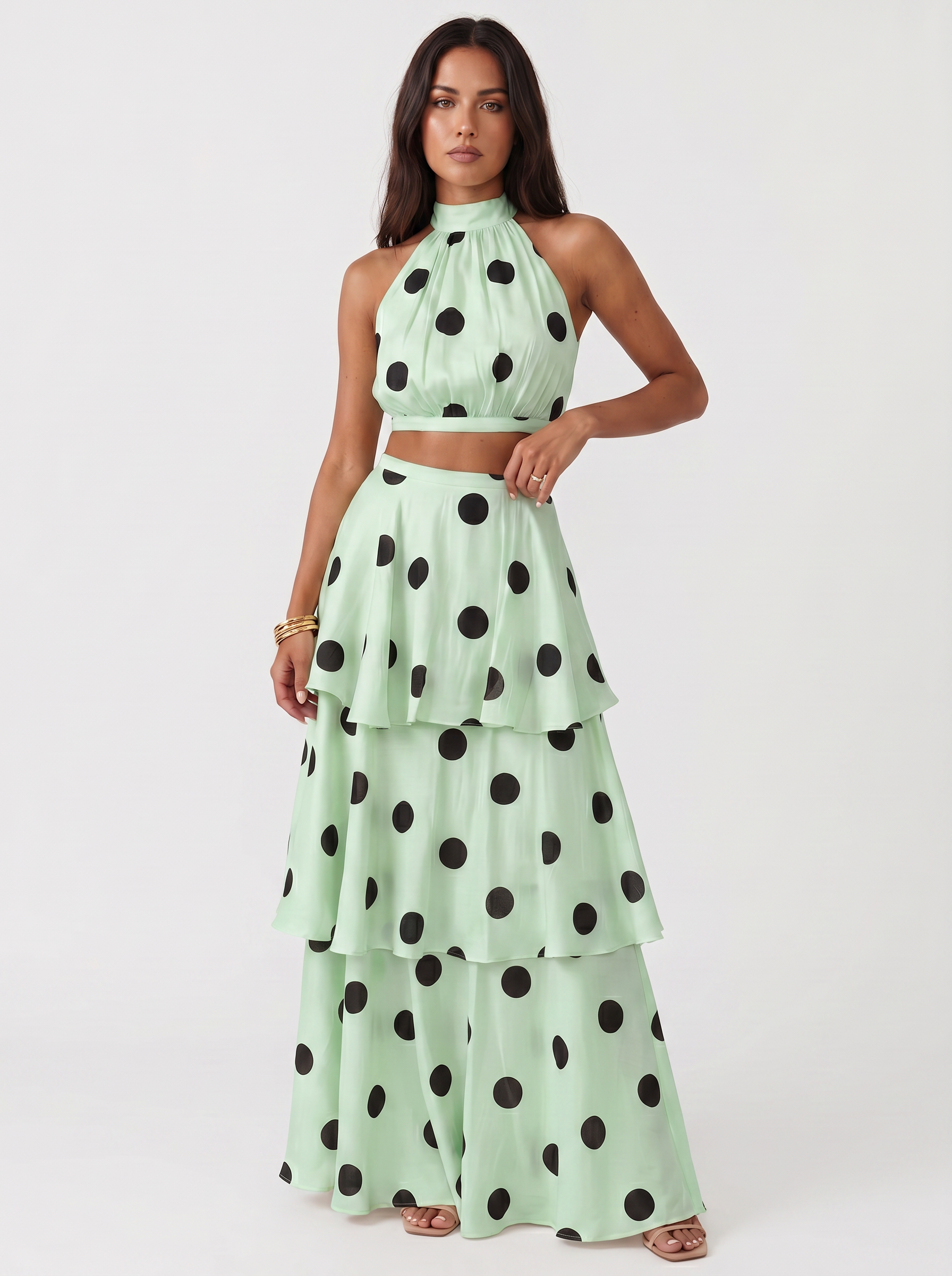 Completo due pezzi a pois Lucía verde menta con pois neri | Bella di Roma