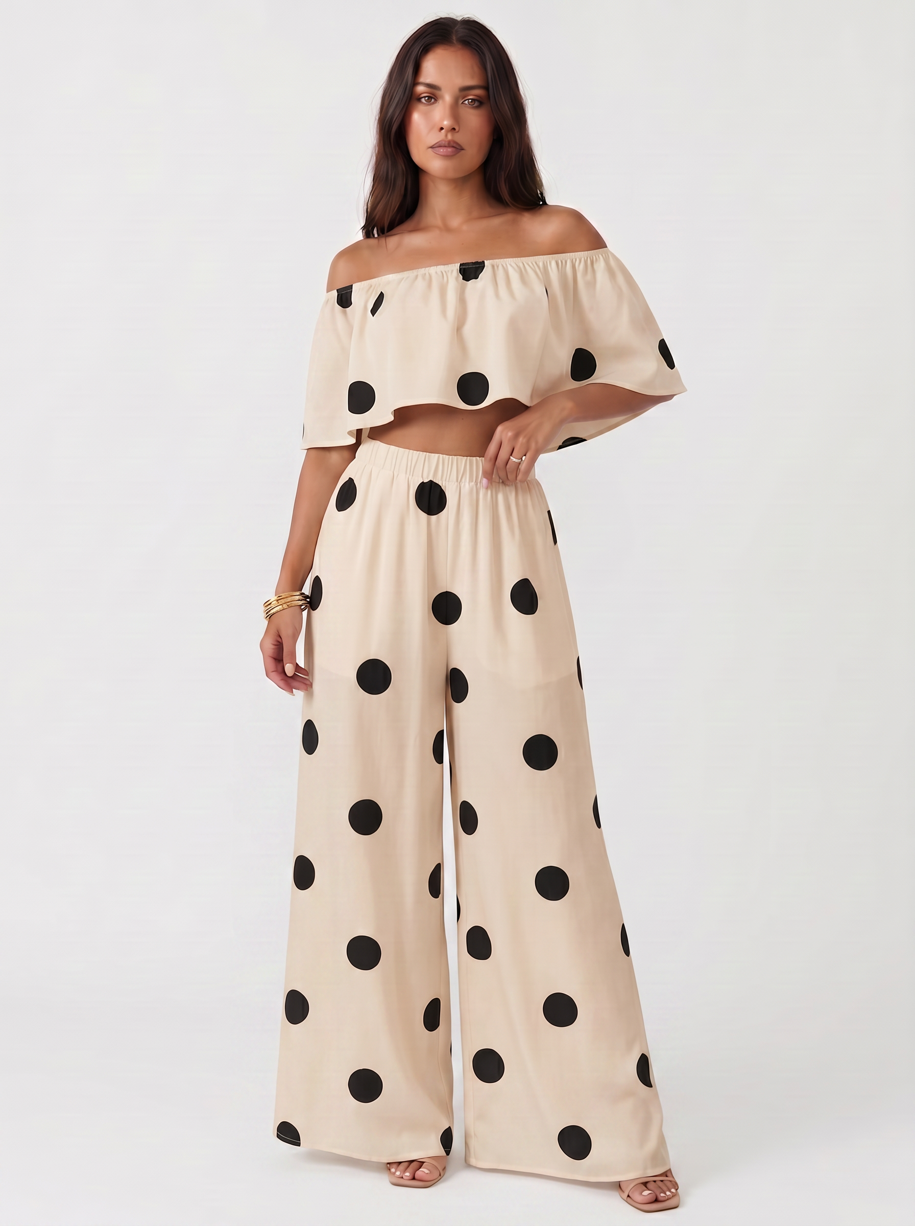 Completo due pezzi a pois Sofia beige – look estivo completo | Bella di Roma