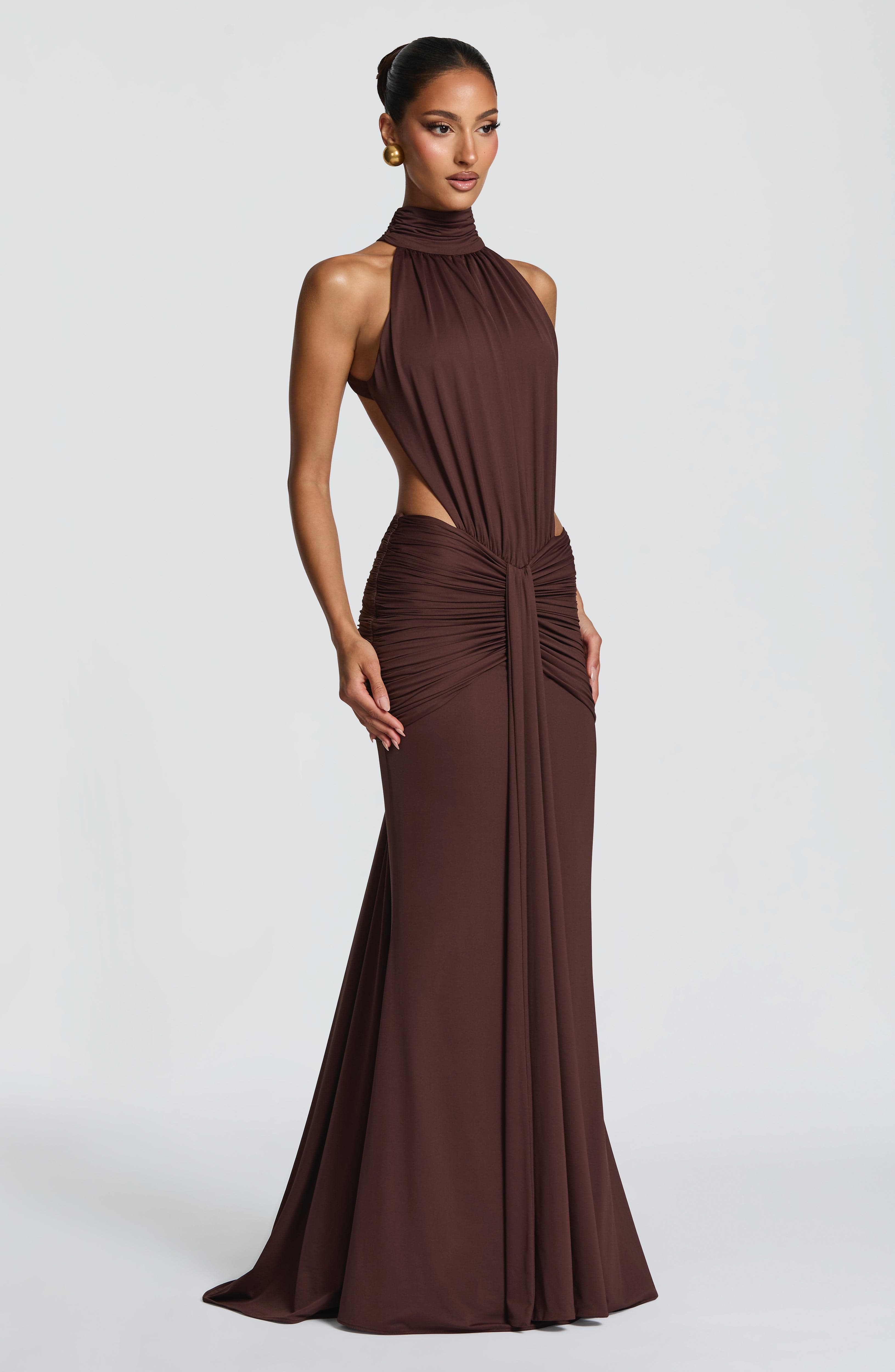 Abito maxi Josephine collo alto marrone Bella di Roma – gonna a sirena